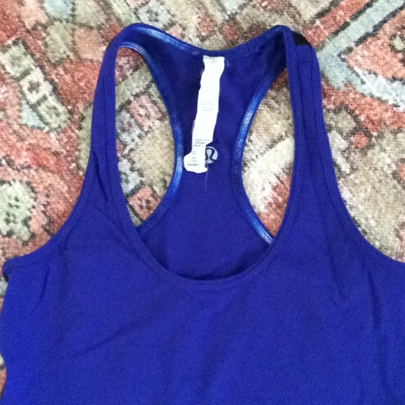 Women’s Lululemon Tank Top - Picture 4 of 6
